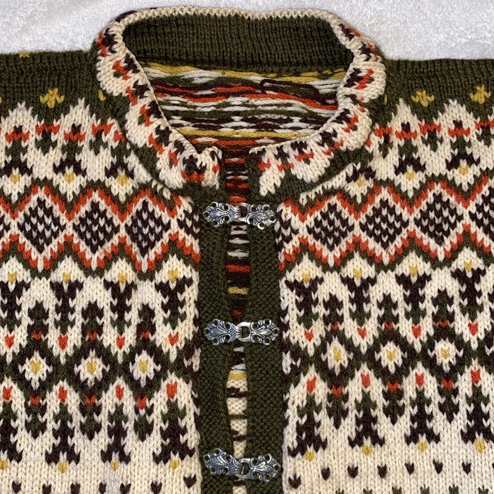 Vintage wool hand knit Norwegian Scandinavian cardigan sweater Sz L unisex - Picture 2 of 10